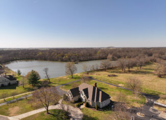 304 REAVLEY DR, LAMAR, MO, 64759-1003