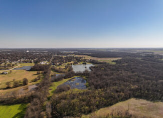 304 REAVLEY DR, LAMAR, MO, 64759-1003
