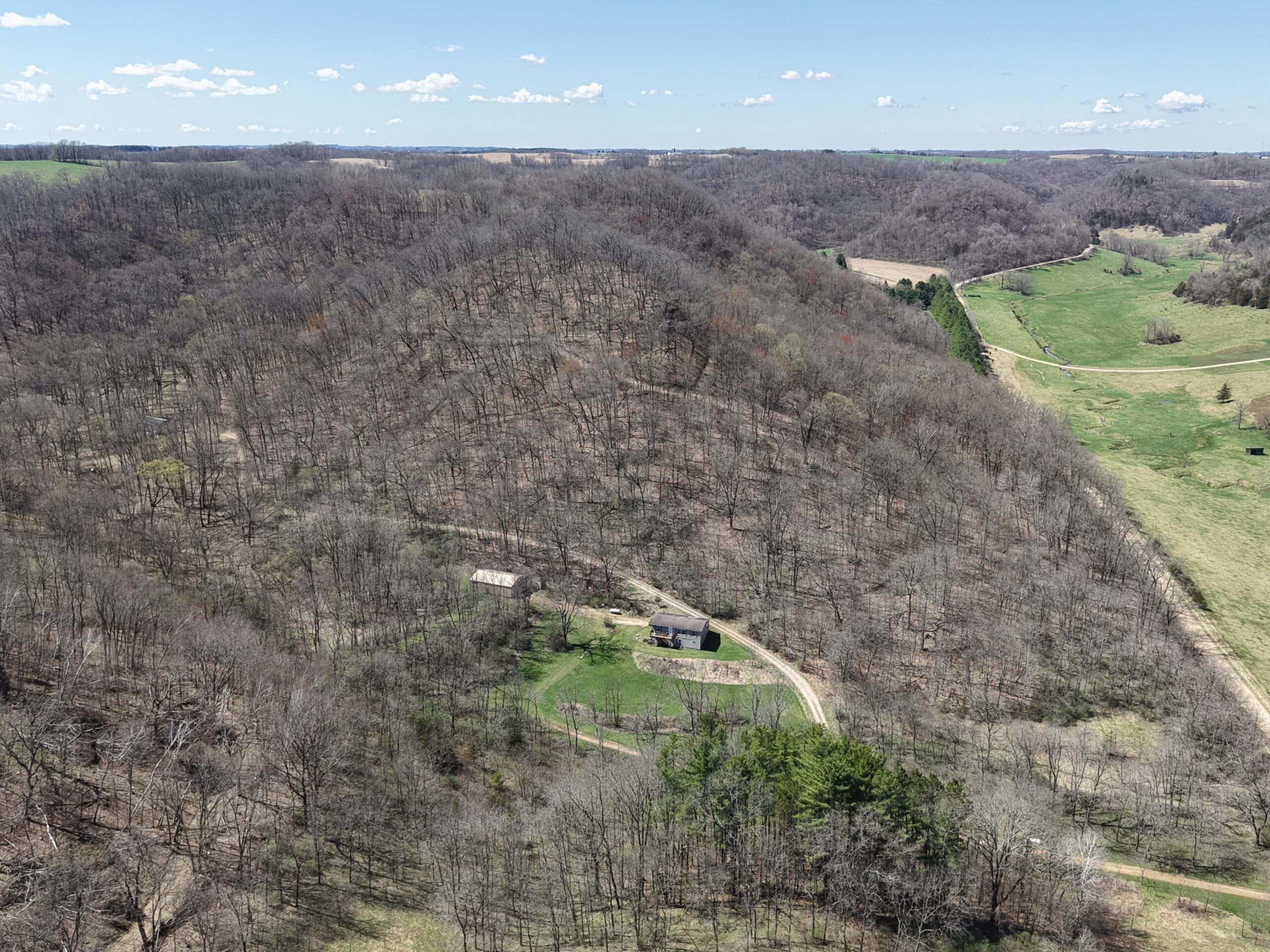 SW Wisconsin Country Home, 30.53 Wooded Acres (Driftless Region)