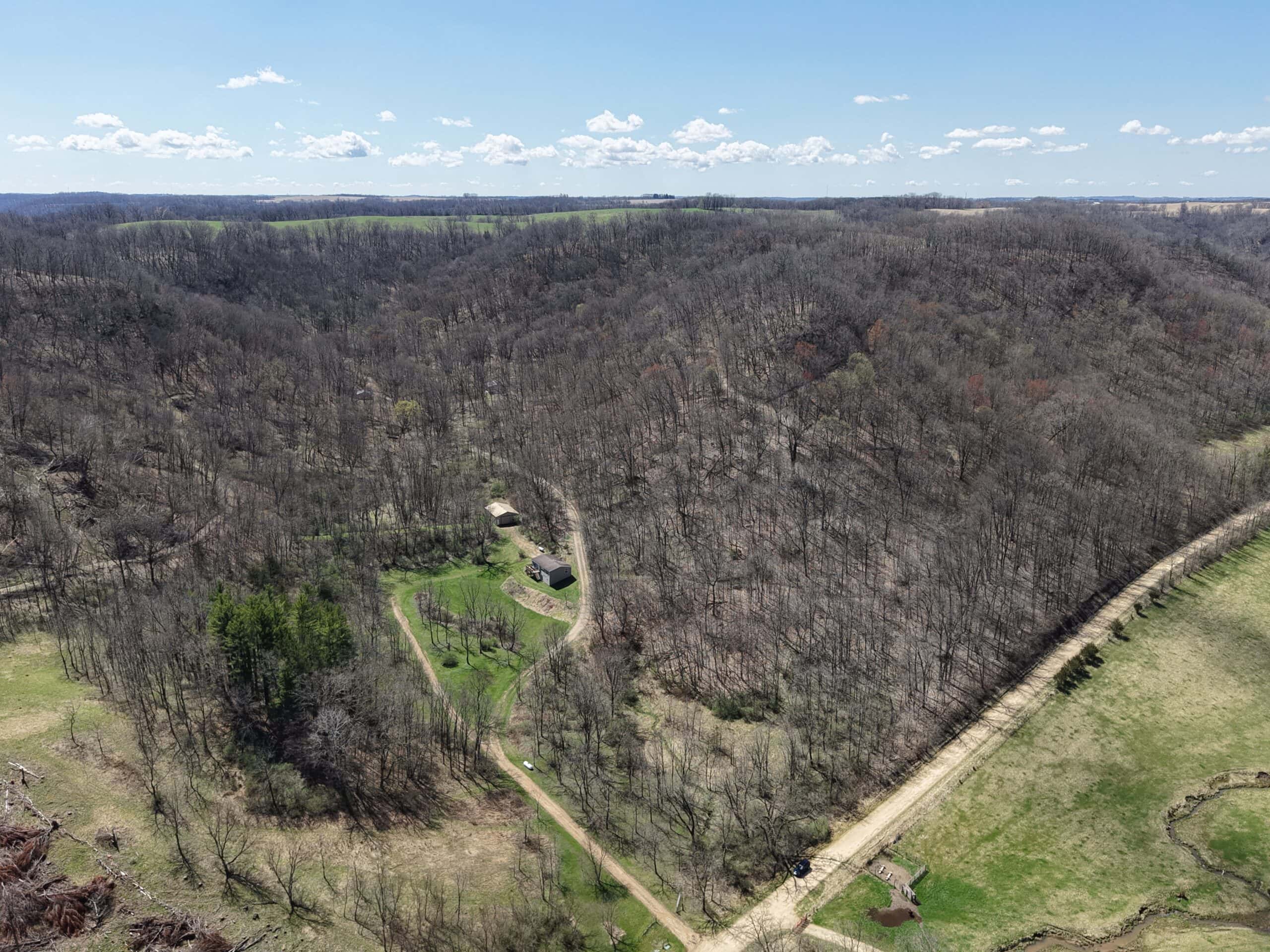 SW Wisconsin Country Home, 30.53 Wooded Acres (Driftless Region)