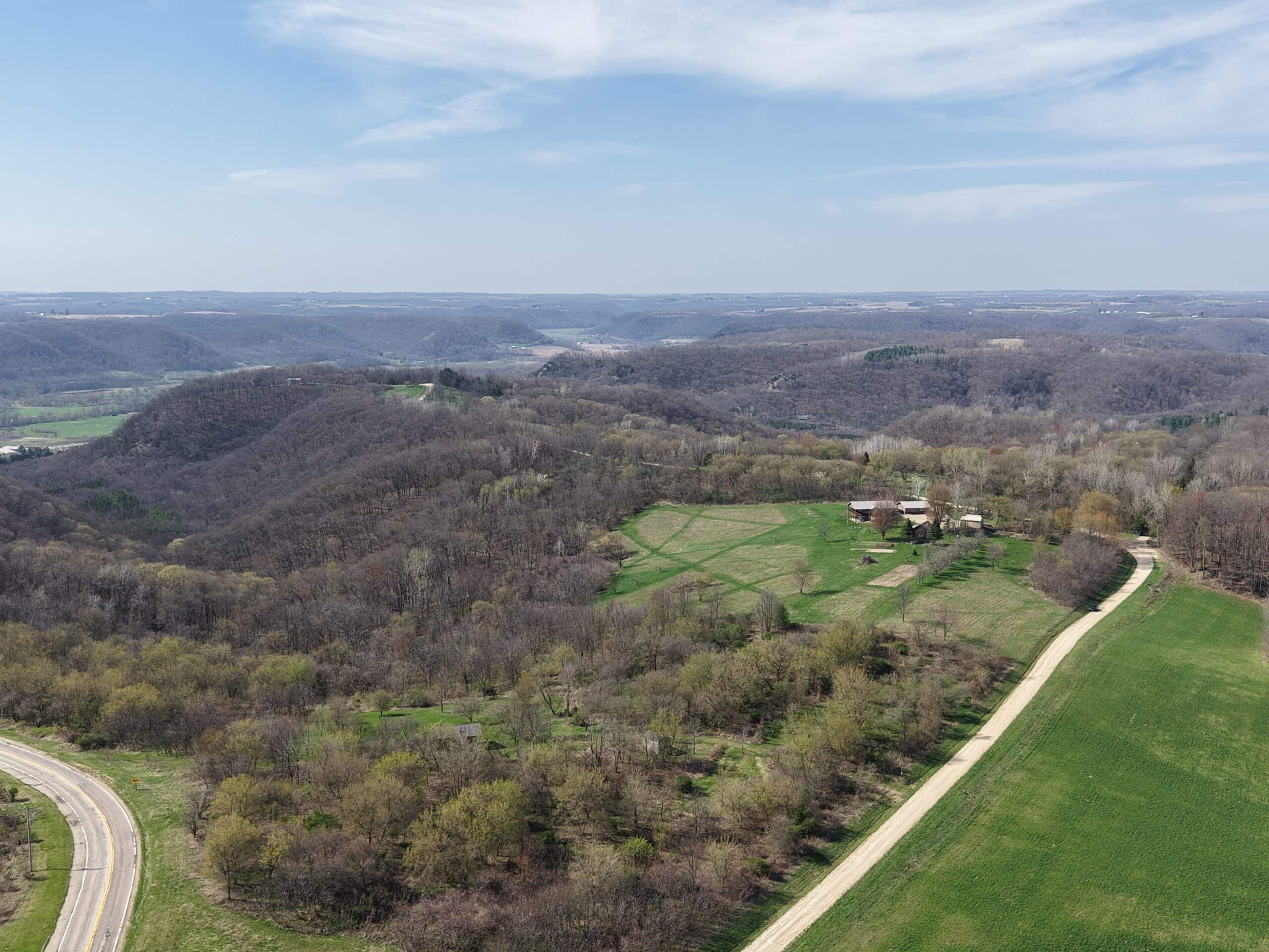 Log Cabin in SW Wisconsin Driftless Region on 10 Acres
