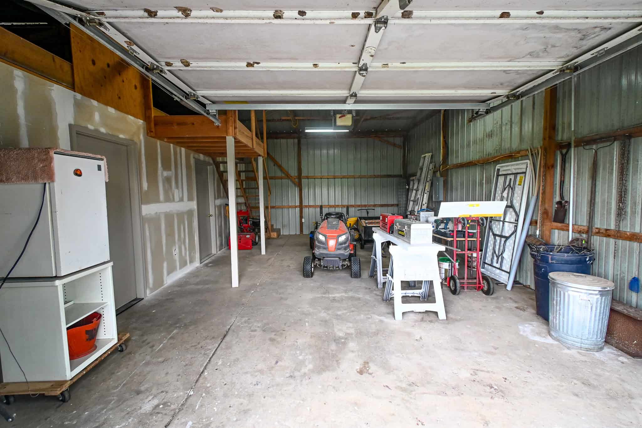 Home on acreage for sale Collins MO