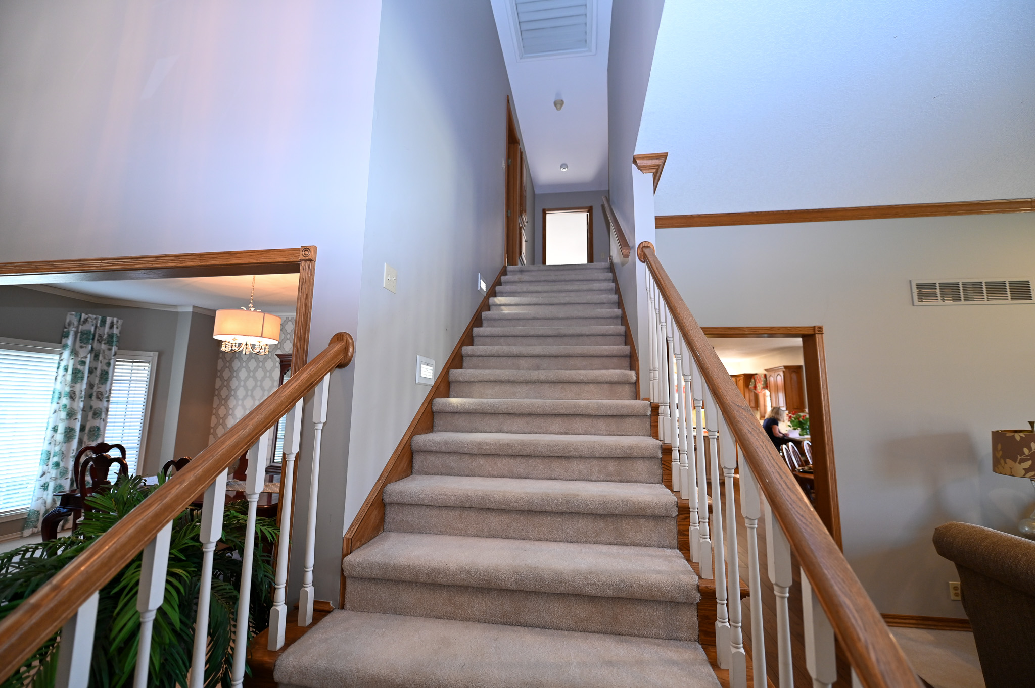 304 REAVLEY DR, LAMAR, MO, 64759-1003