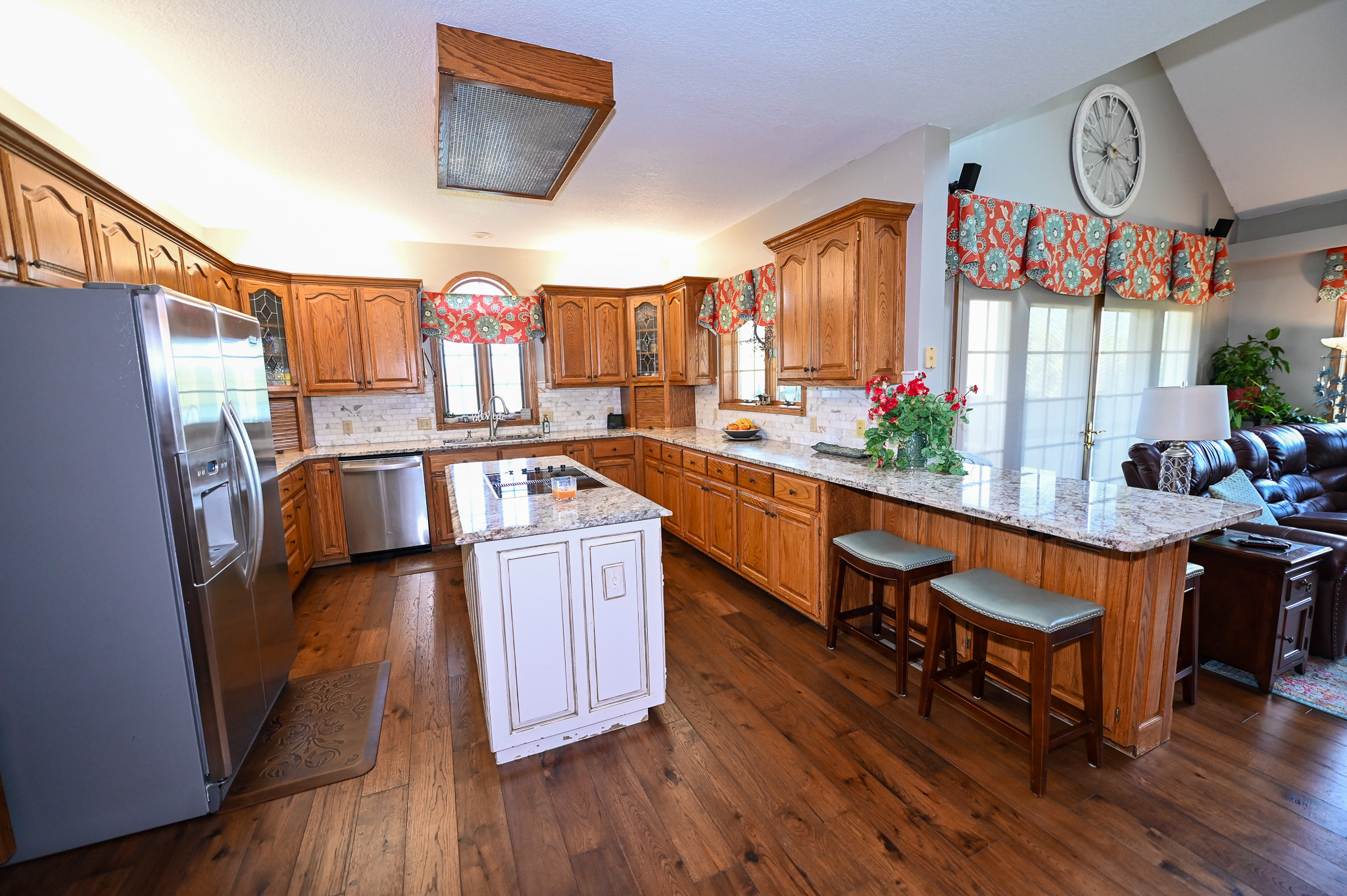 304 REAVLEY DR, LAMAR, MO, 64759-1003