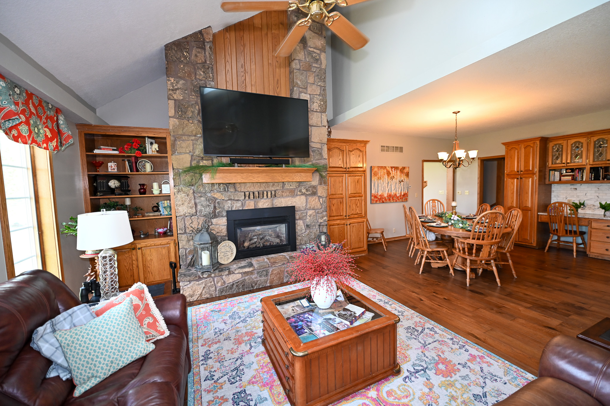 304 REAVLEY DR, LAMAR, MO, 64759-1003