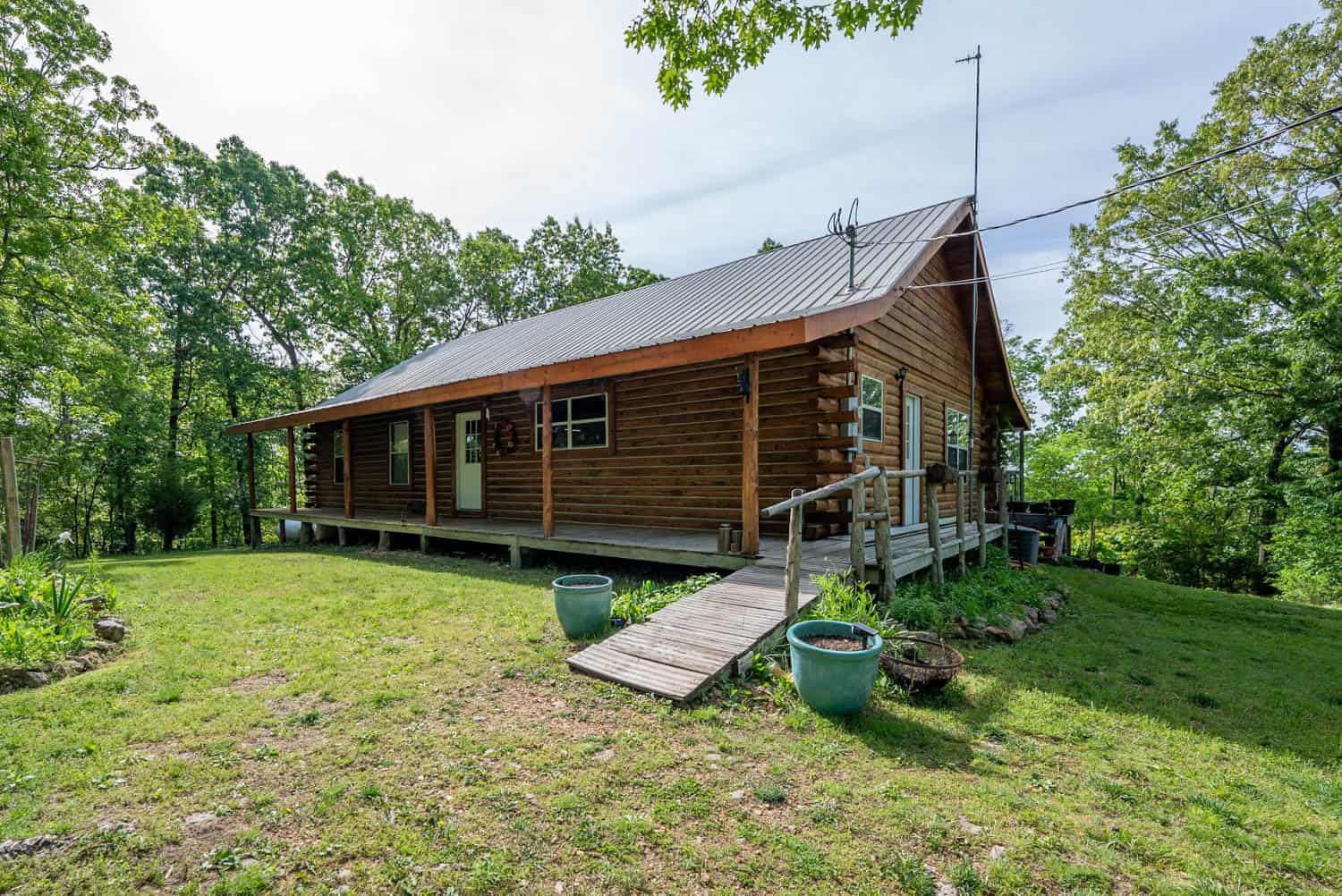 3804 MC 6074, Flippin, Arkansas