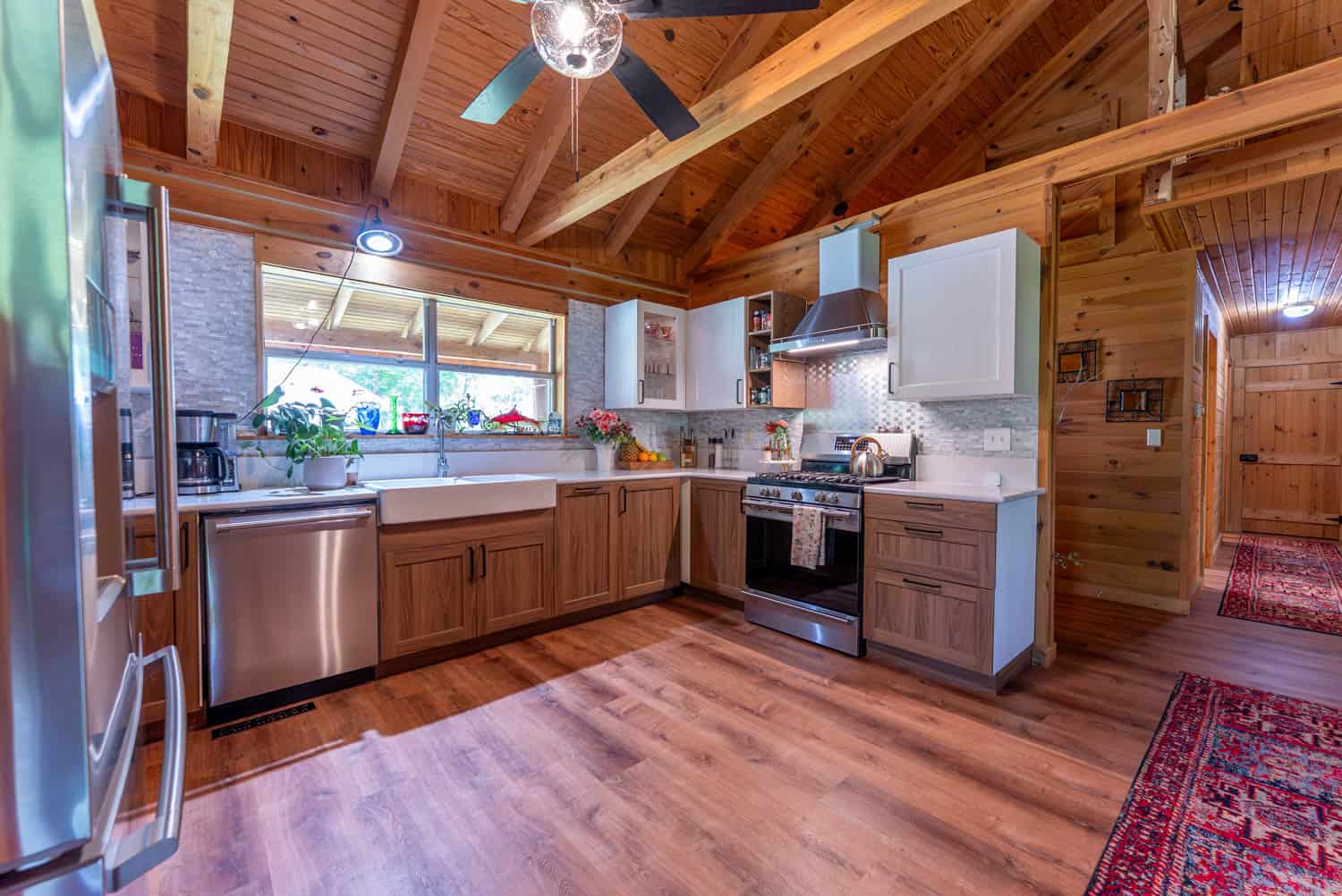3804 MC 6074, Flippin, Arkansas