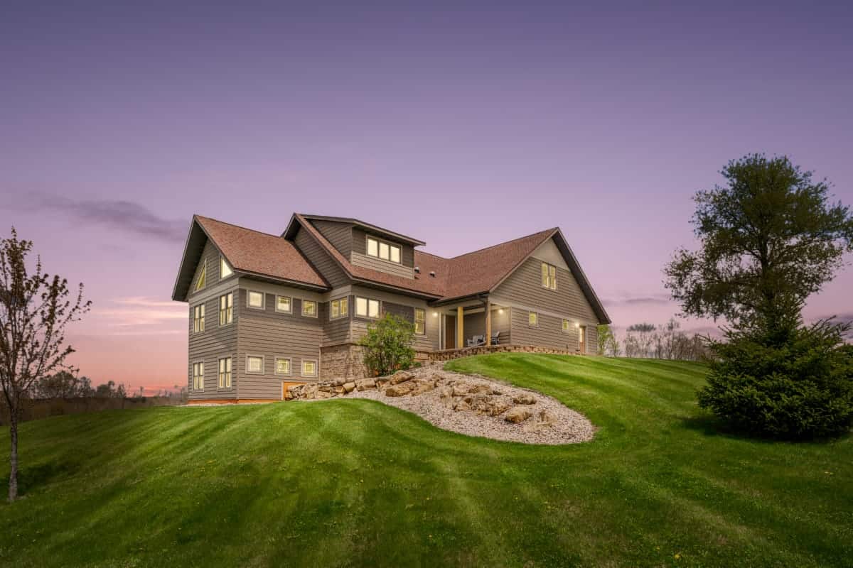 92-Acre Driftless Region Luxury Hunting Estate for Sale in Richland County, Wisconsin | Custom Home, Trophy Whitetails & Ridge-Top Views