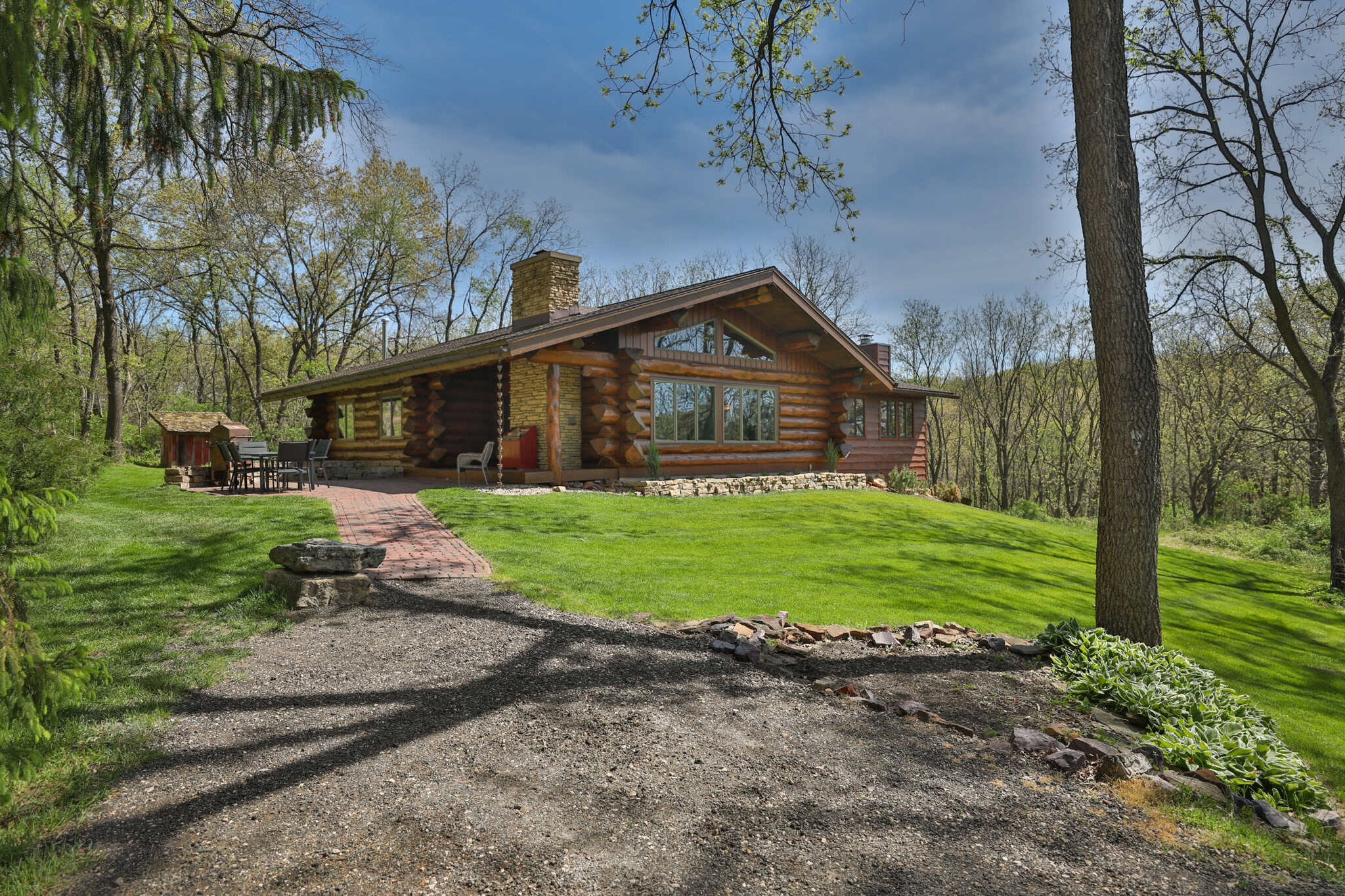 30-Acre Luxury Log Estate | Trophy Whitetail Sanctuary & Private Legacy Retreat in Argyle