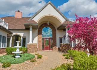 Extraordinary 35-Acre Executive Estate in La Crosse WI