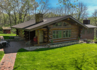 30-Acre Luxury Log Estate | Trophy Whitetail Sanctuary & Private Legacy Retreat in Argyle