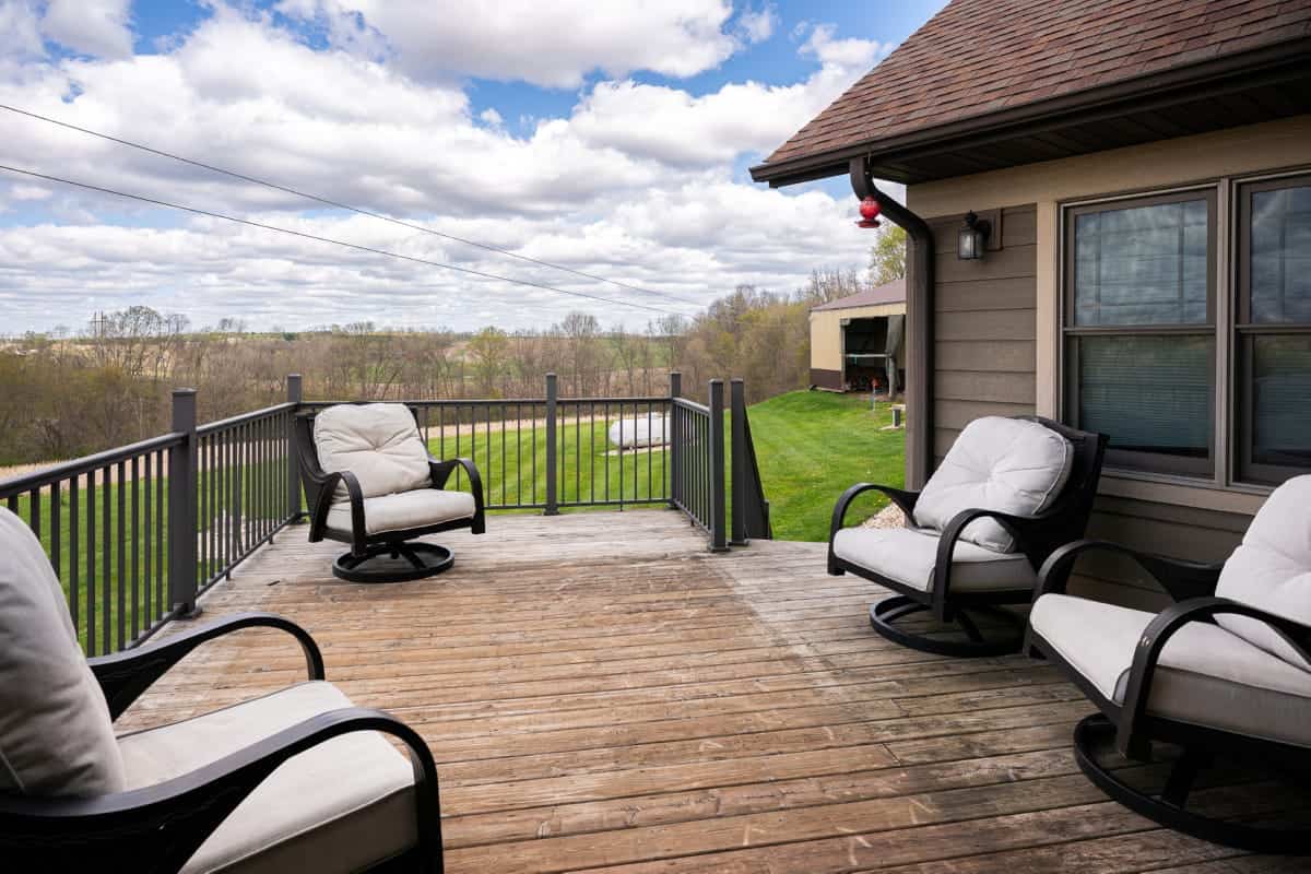 92-Acre Driftless Region Luxury Hunting Estate for Sale in Richland County, Wisconsin | Custom Home, Trophy Whitetails & Ridge-Top Views