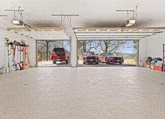 Extraordinary 35-Acre Executive Estate in La Crosse WI