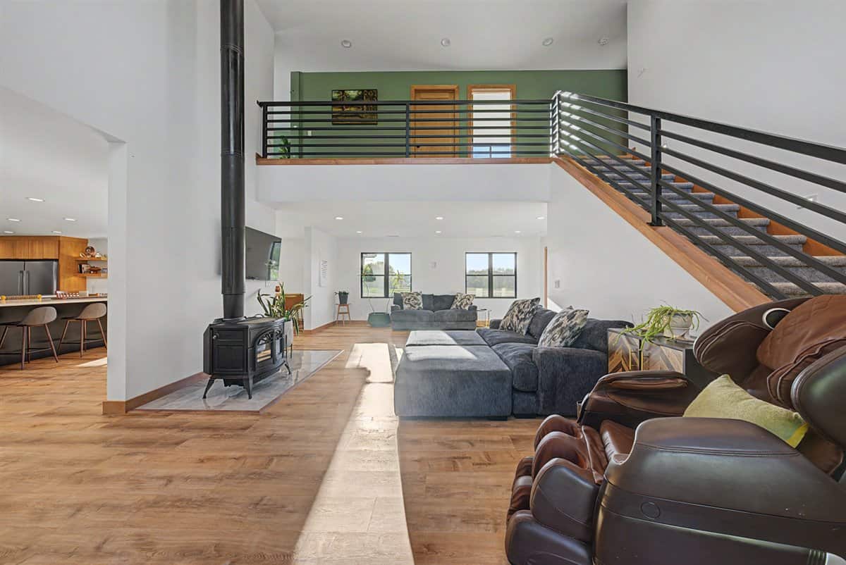 Luxury rural living in the heart of Wisconsin’s scenic Coulee Region