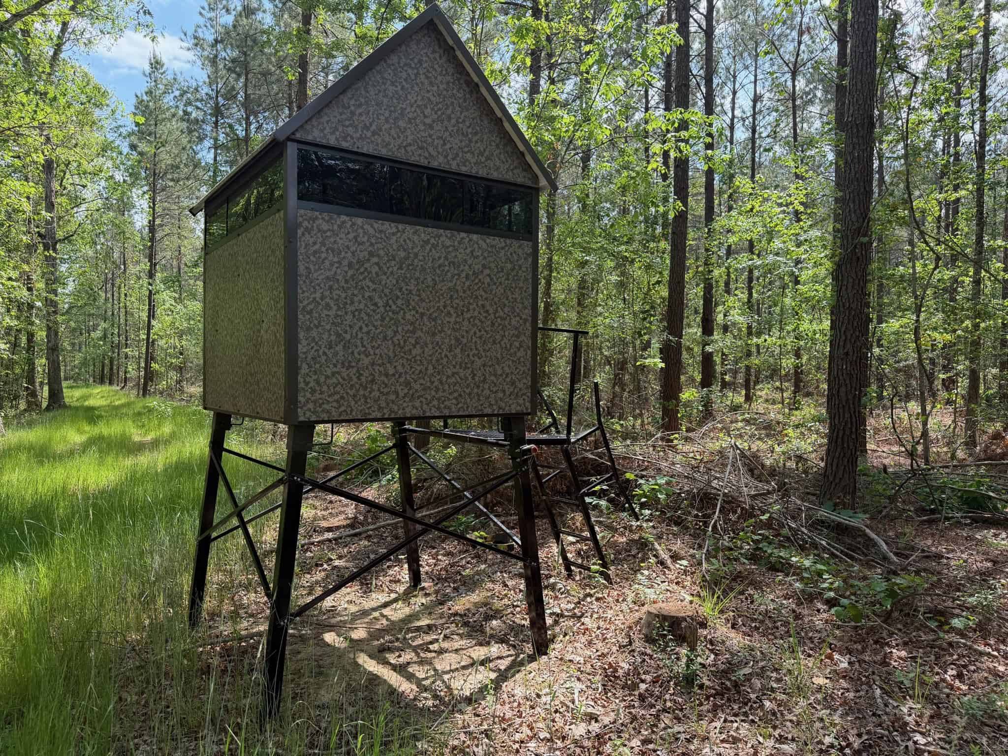 Saline Lake Hunting Property and Lodge Winn Parish LA