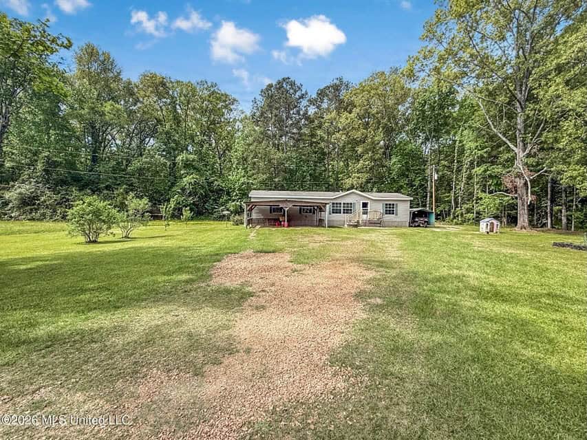 Home and Mobile Home for Sale on 25 Acres in Hinds County