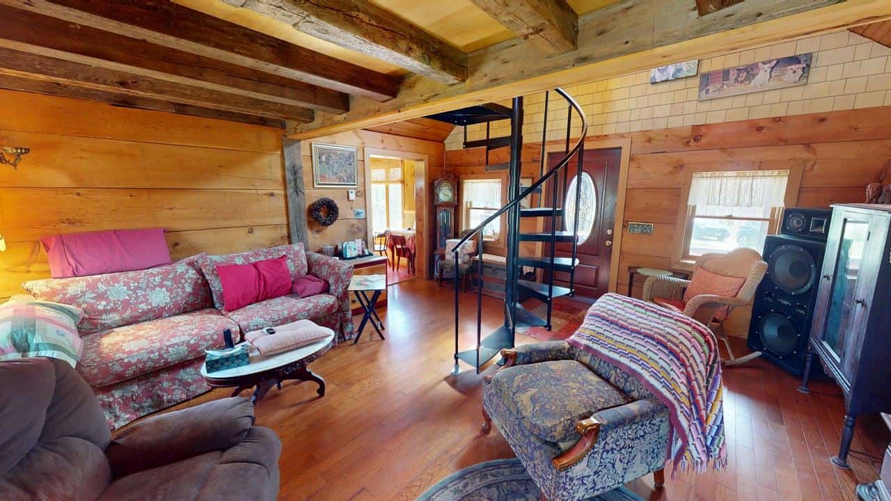 Bungalow Style Home with 53 Acres – Kingman, Maine