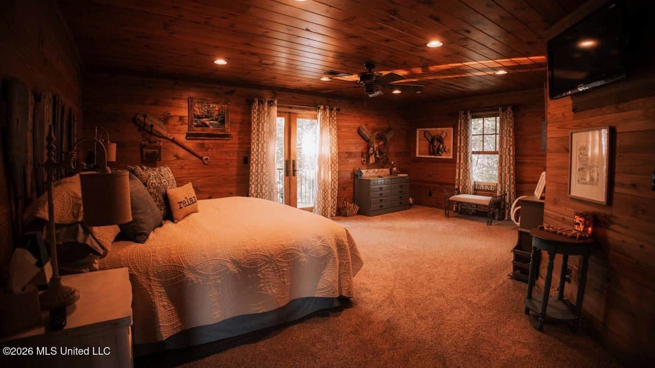 Luxury Estate on 98 Acres in Camden, AL