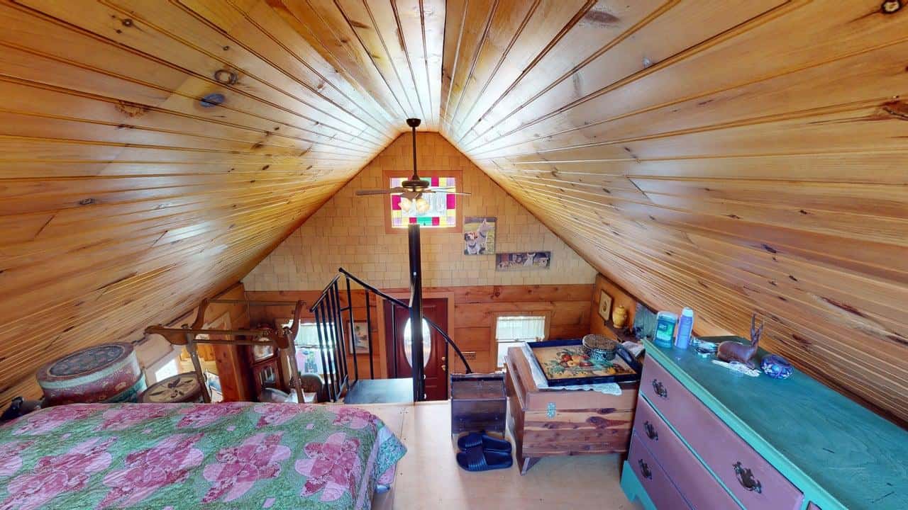 Bungalow Style Home with 53 Acres – Kingman, Maine