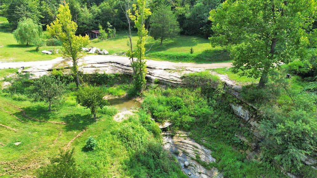 HOME AND LARGE ACREAGE FOR SALE IN NORTH CENTRAL ARKANSAS