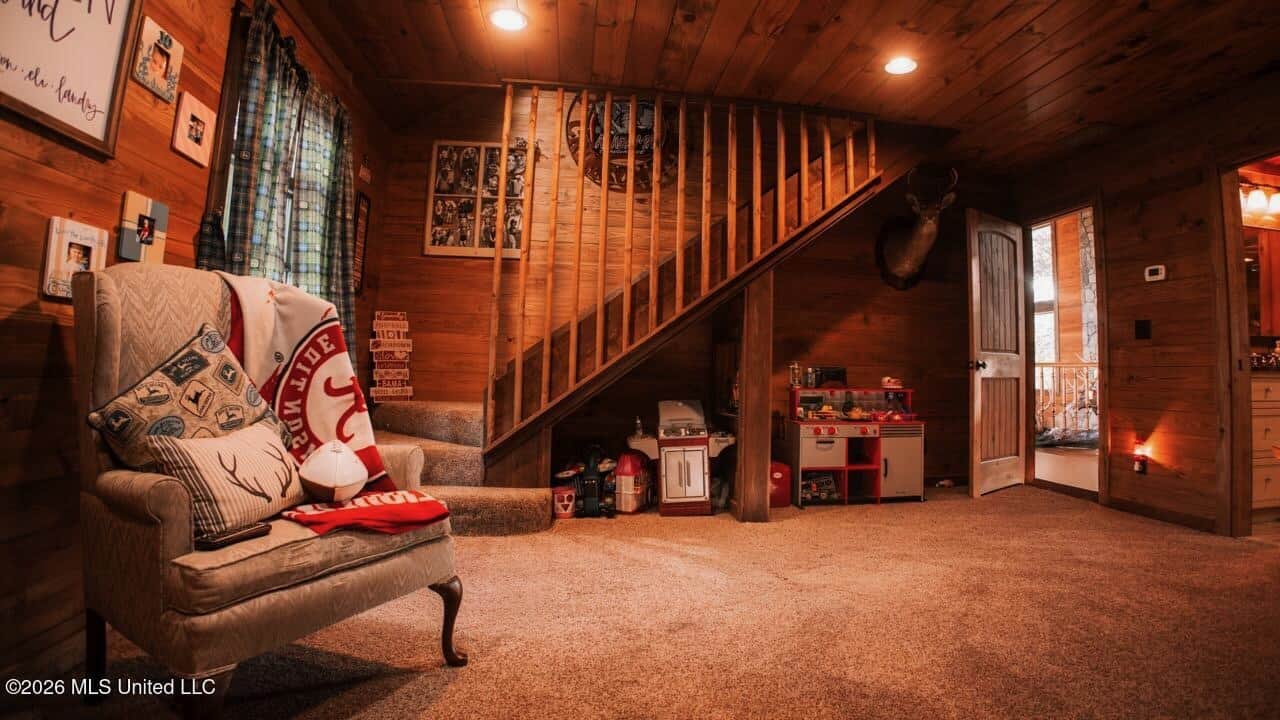 Luxury Estate on 98 Acres in Camden, AL