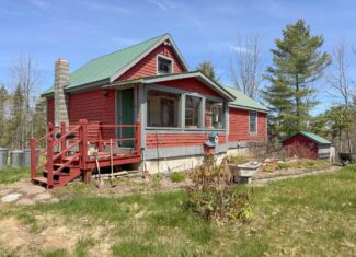Bungalow Style Home with 53 Acres – Kingman, Maine