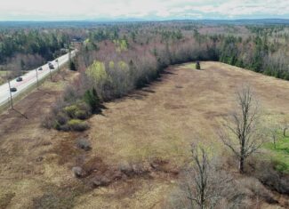 Large Land Parcel with Potential – Ellsworth, Maine