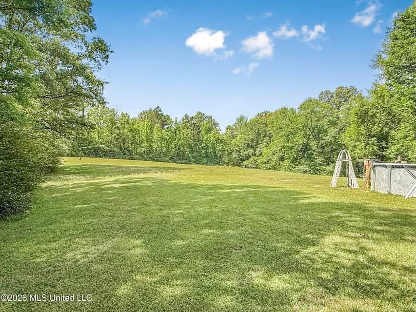 Home and Mobile Home for Sale on 25 Acres in Hinds County