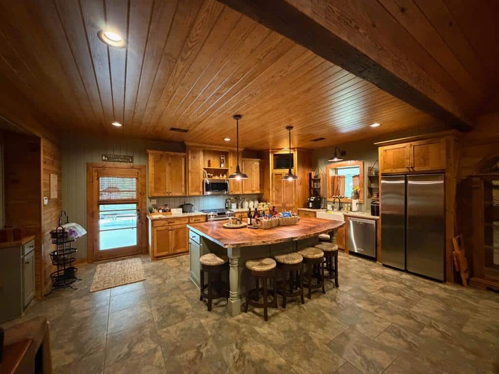 Hunting land with a Camp on Saline Lake Winn Parish LA