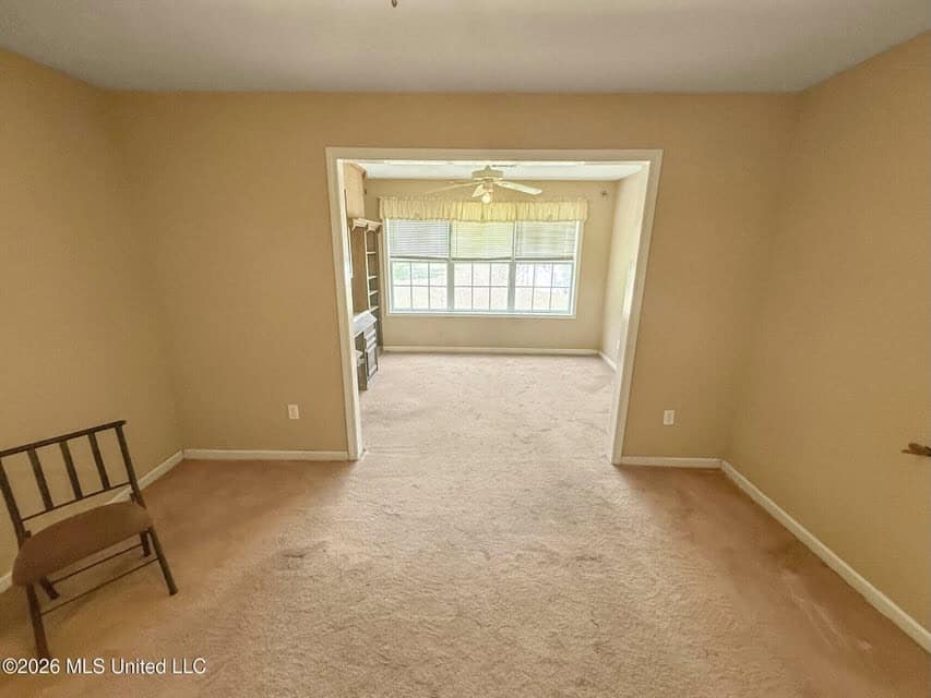 Home and Mobile Home for Sale on 25 Acres in Hinds County