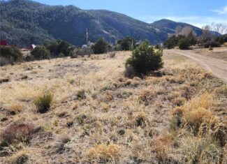 Colorado Mountain Building Lot In Salida Well and Electric