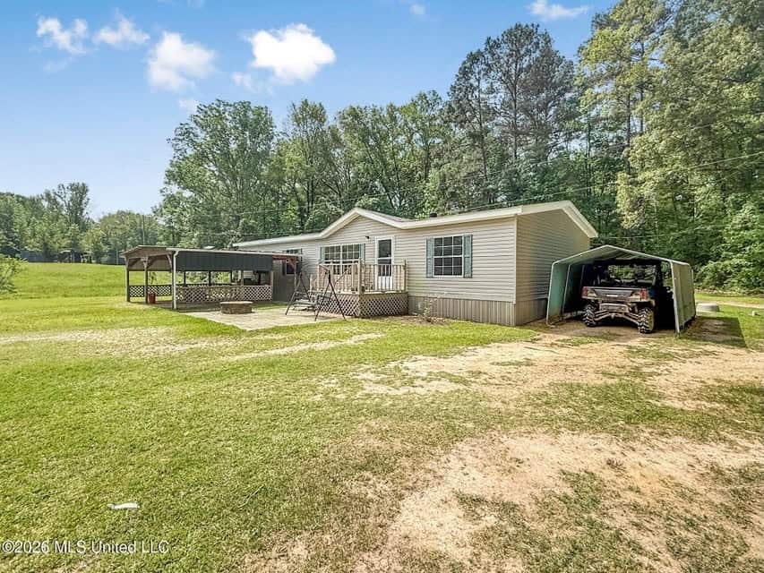 Home and Mobile Home for Sale on 25 Acres in Hinds County