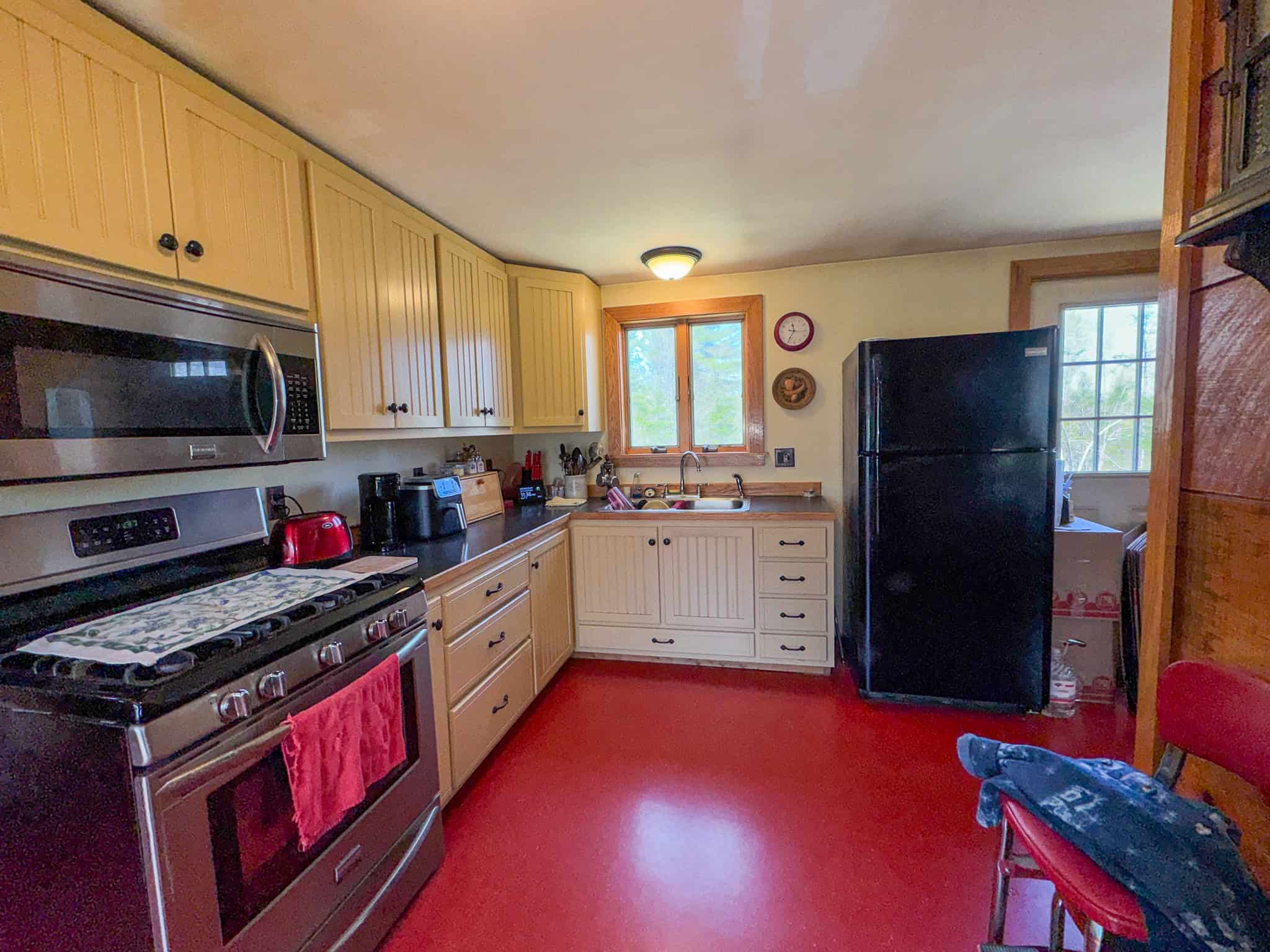 Bungalow Style Home with 53 Acres – Kingman, Maine