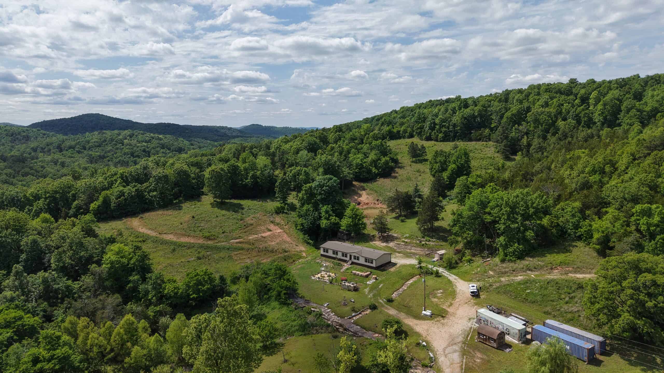 HOME AND LARGE ACREAGE FOR SALE IN NORTH CENTRAL ARKANSAS