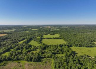 1023  Northeast 40th Road  Lamar, MO 64759
