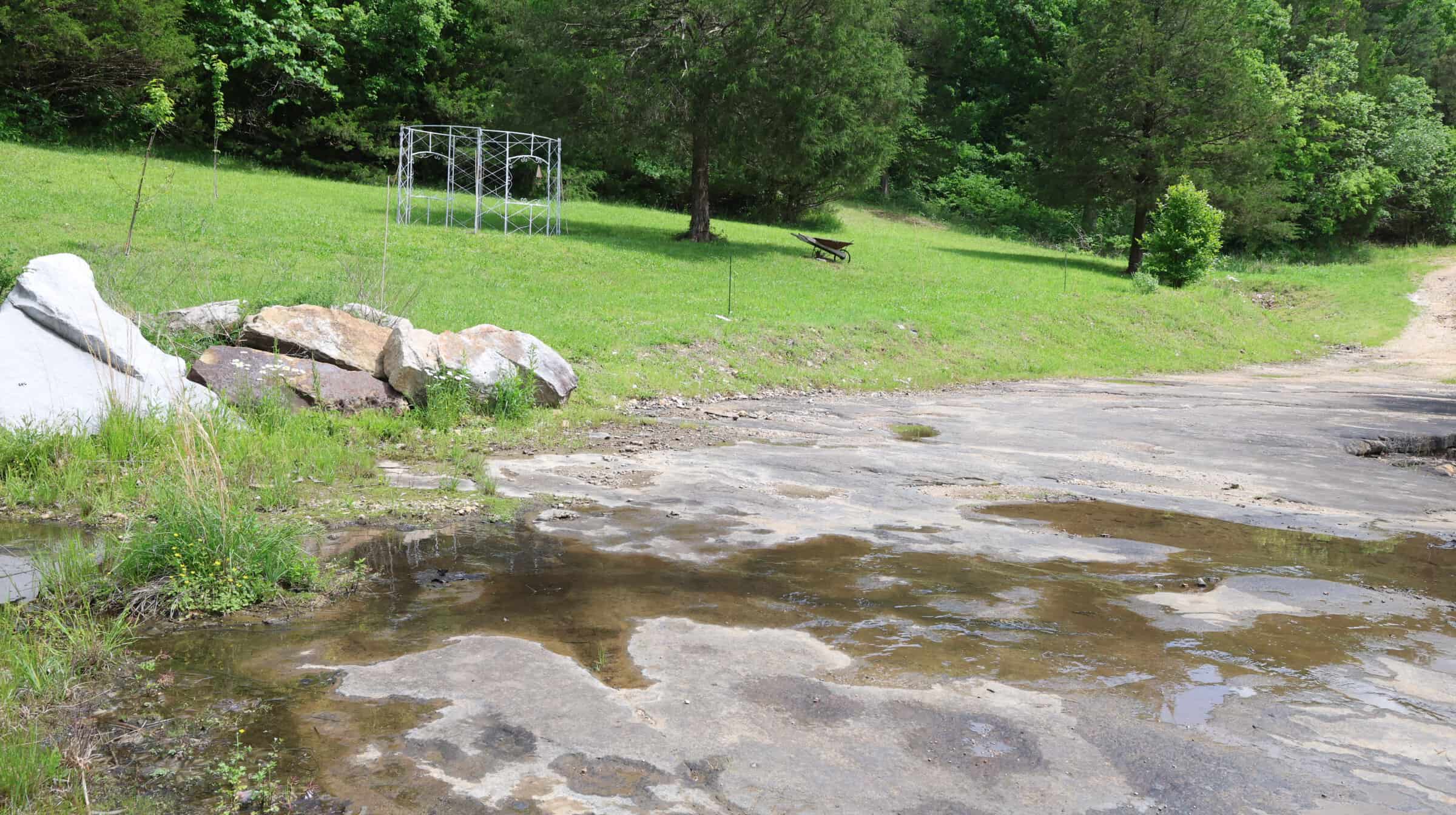 HOME AND LARGE ACREAGE FOR SALE IN NORTH CENTRAL ARKANSAS