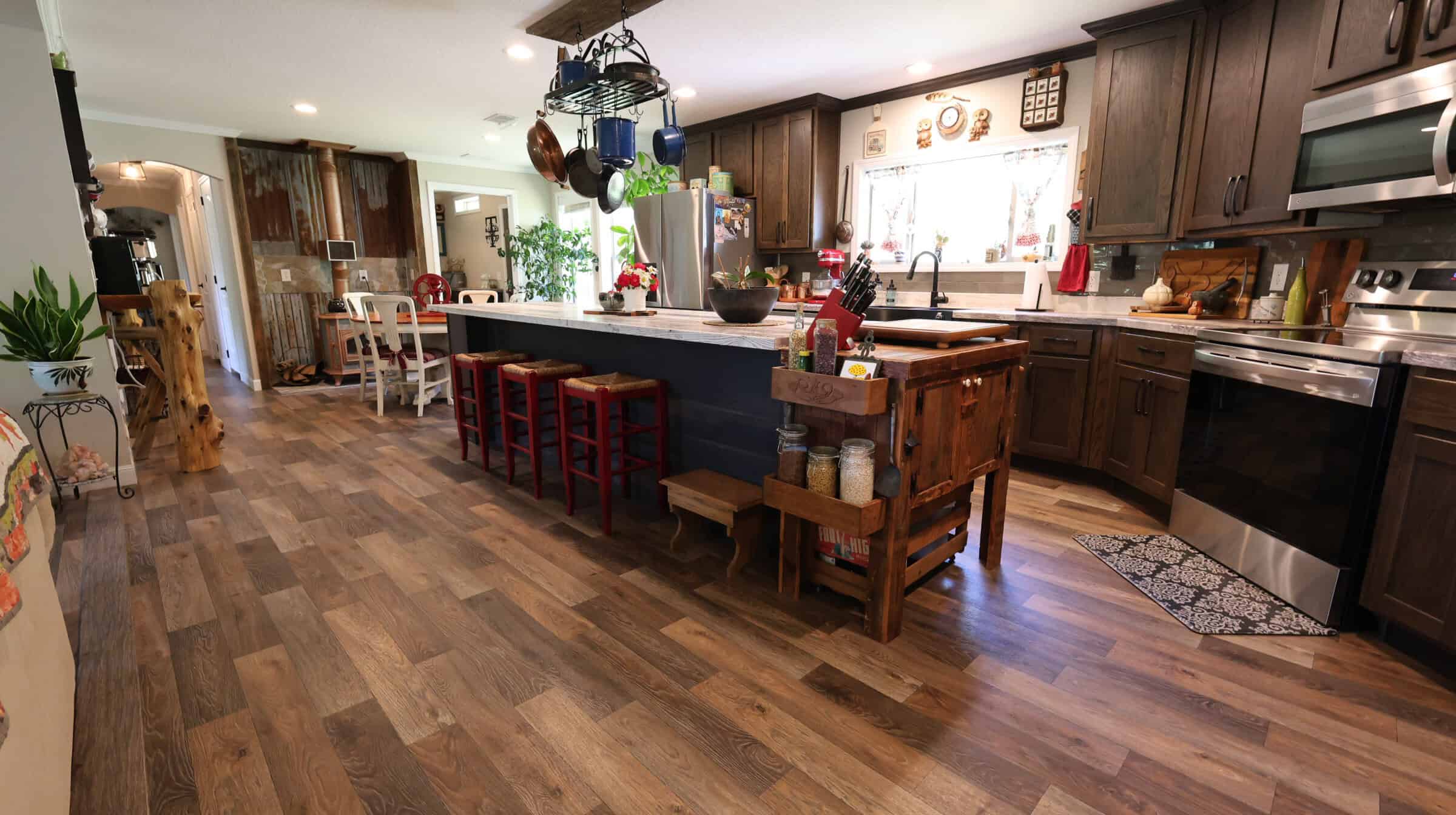 HOME AND LARGE ACREAGE FOR SALE IN NORTH CENTRAL ARKANSAS