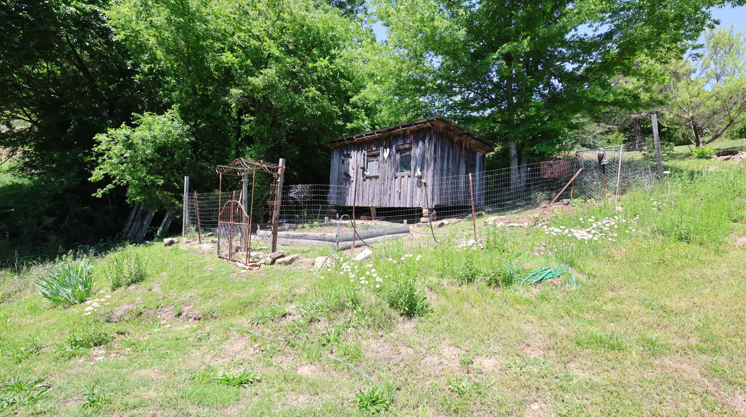 HOME AND LARGE ACREAGE FOR SALE IN NORTH CENTRAL ARKANSAS