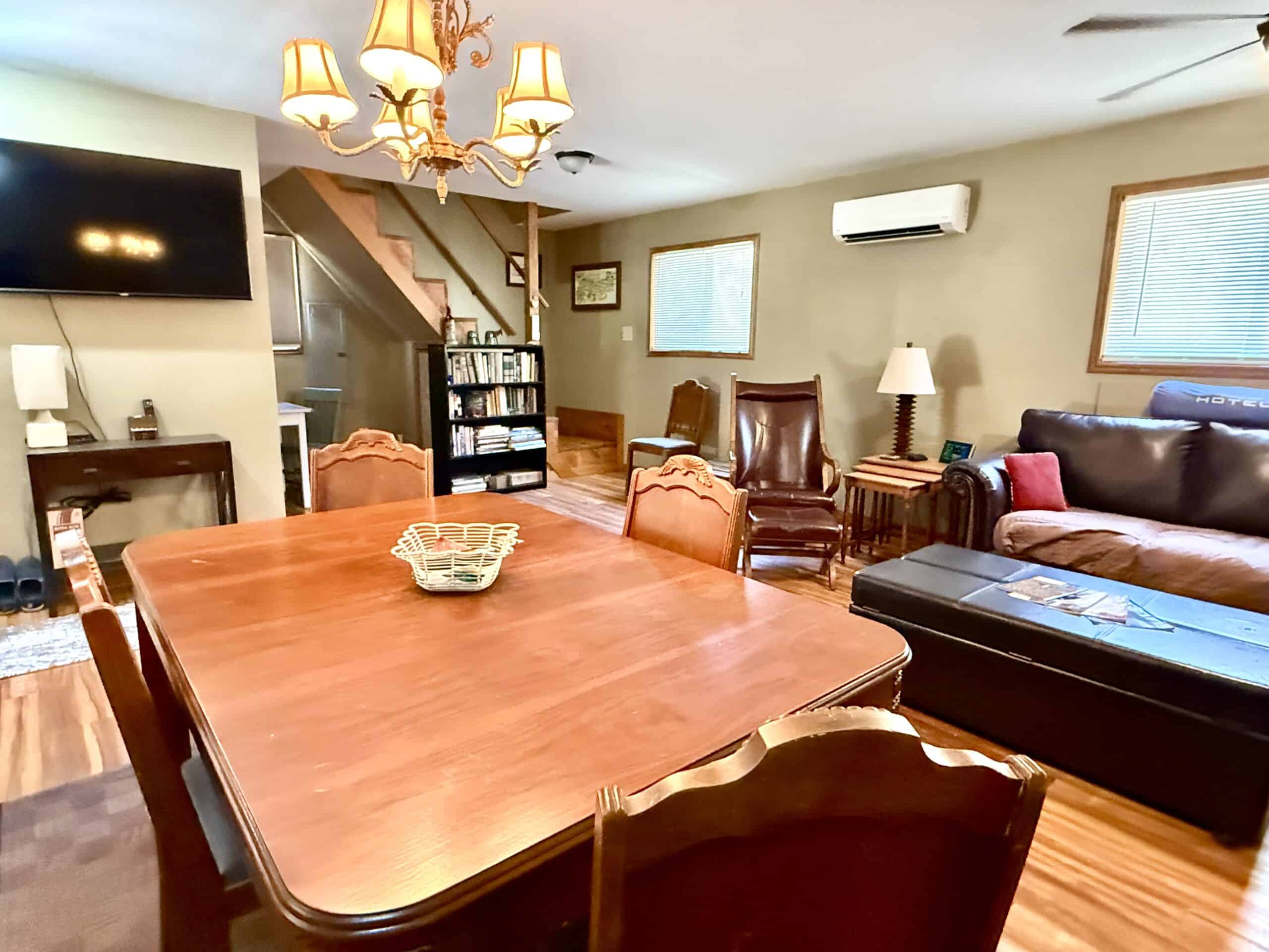 CABIN WITH HUNTING LAND FOR SALE IN NORTH CENTRAL ARKANSAS