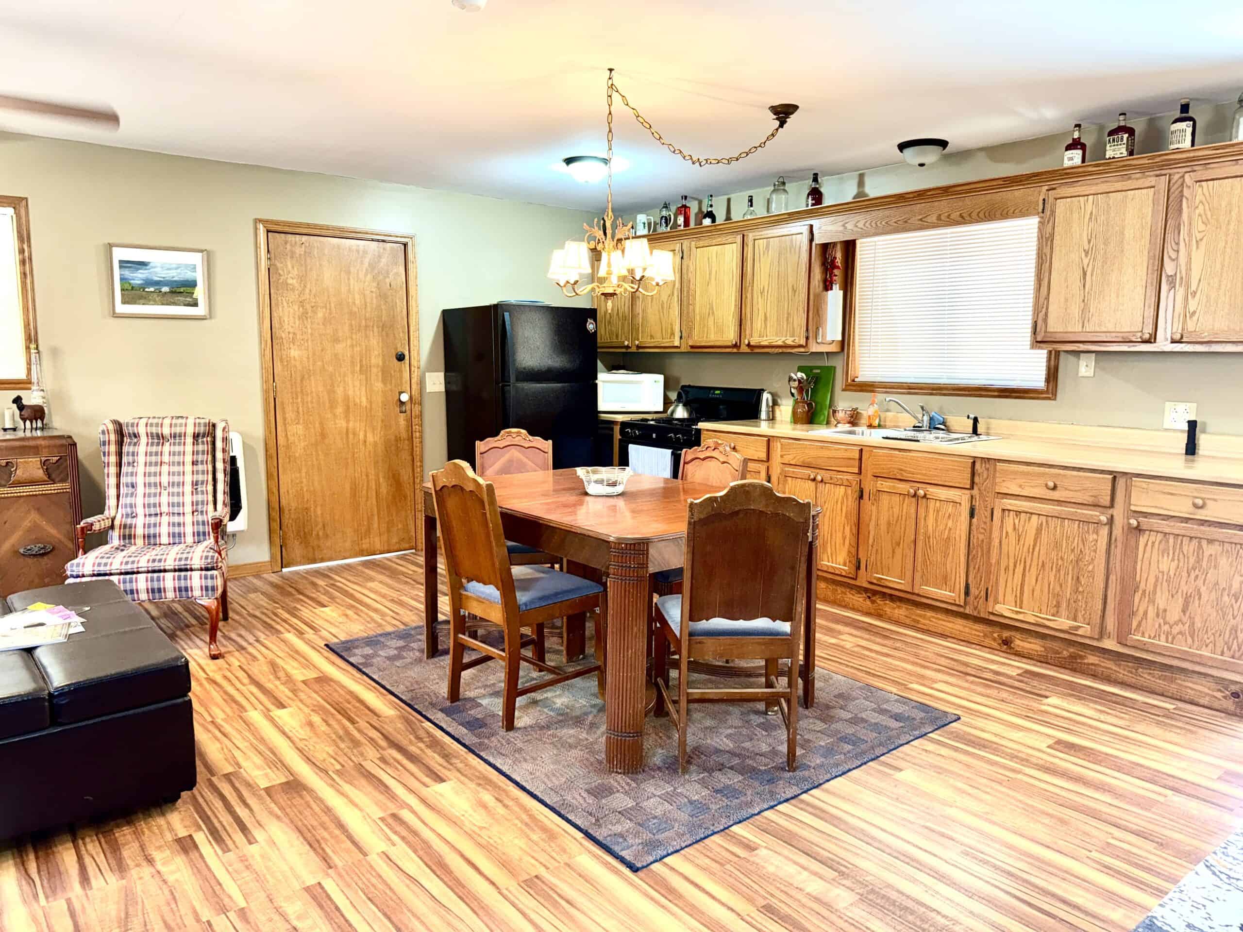 CABIN WITH HUNTING LAND FOR SALE IN NORTH CENTRAL ARKANSAS