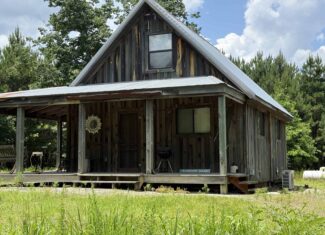 CABIN WITH HUNTING LAND FOR SALE IN NORTH CENTRAL ARKANSAS