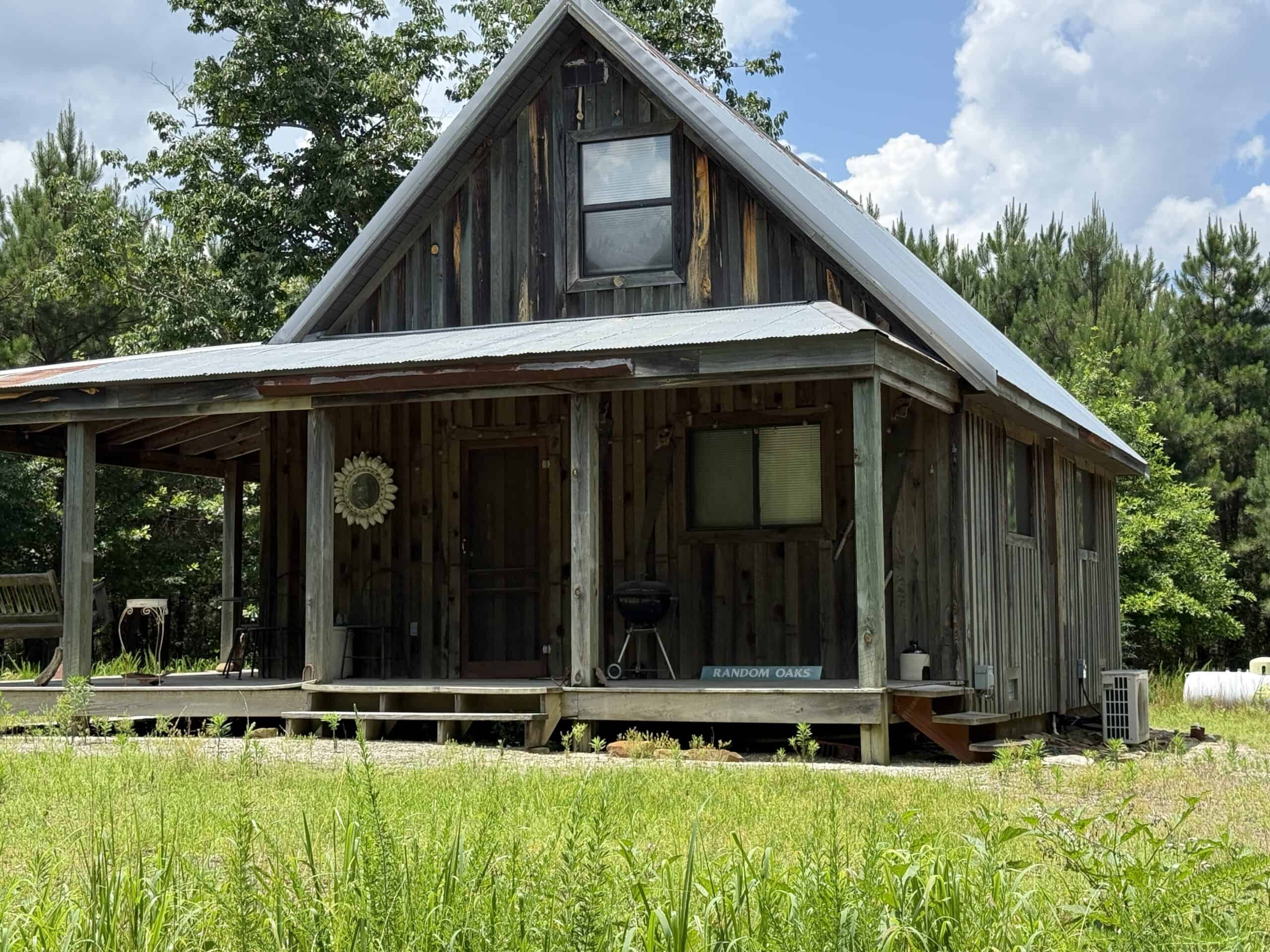 CABIN WITH HUNTING LAND FOR SALE IN NORTH CENTRAL ARKANSAS