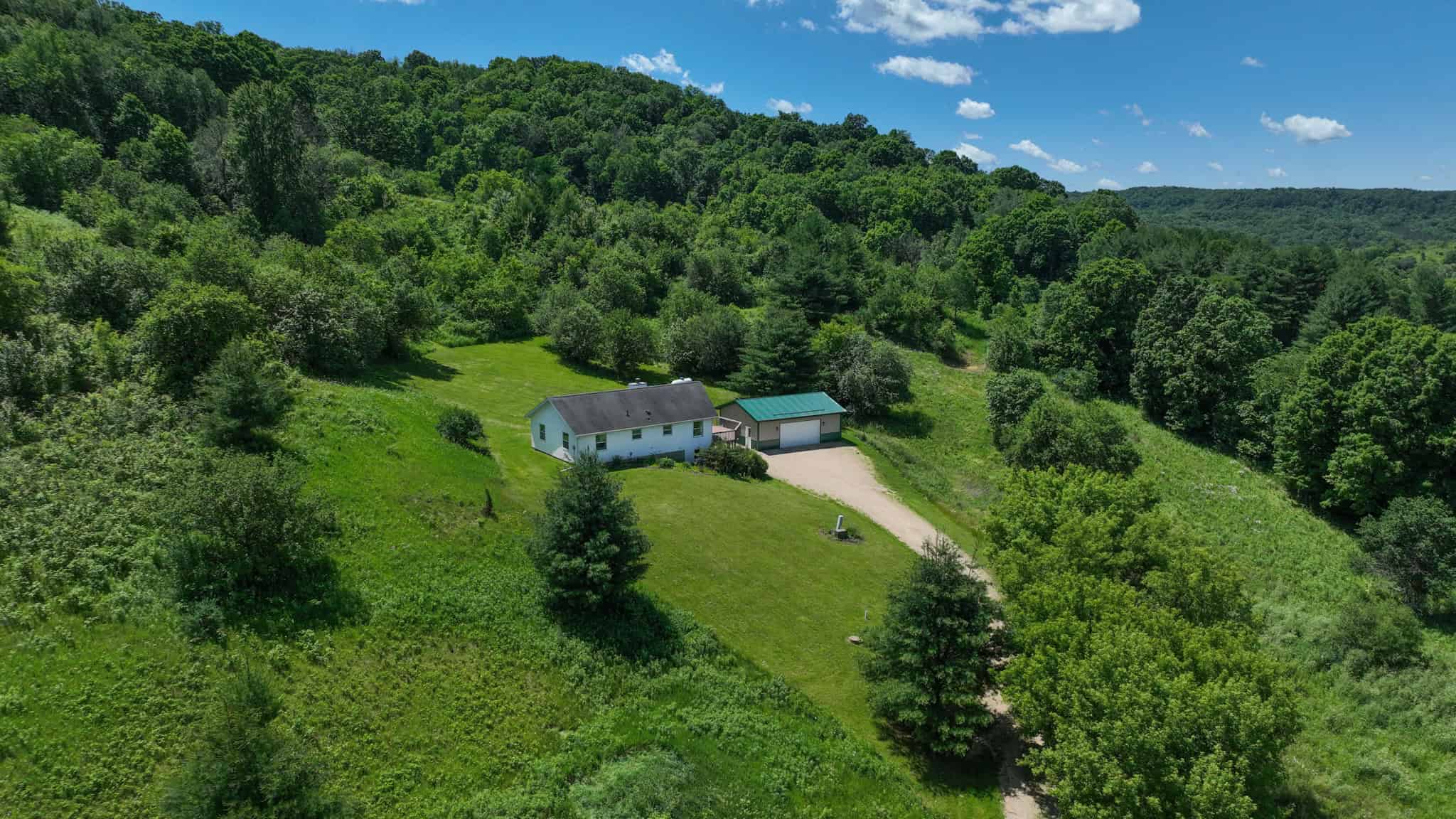 Scenic Country Home & Trophy Whitetail Retreat Near Wildcat Mountain State Park – 21.78 Acres in Vernon County, Wisconsin