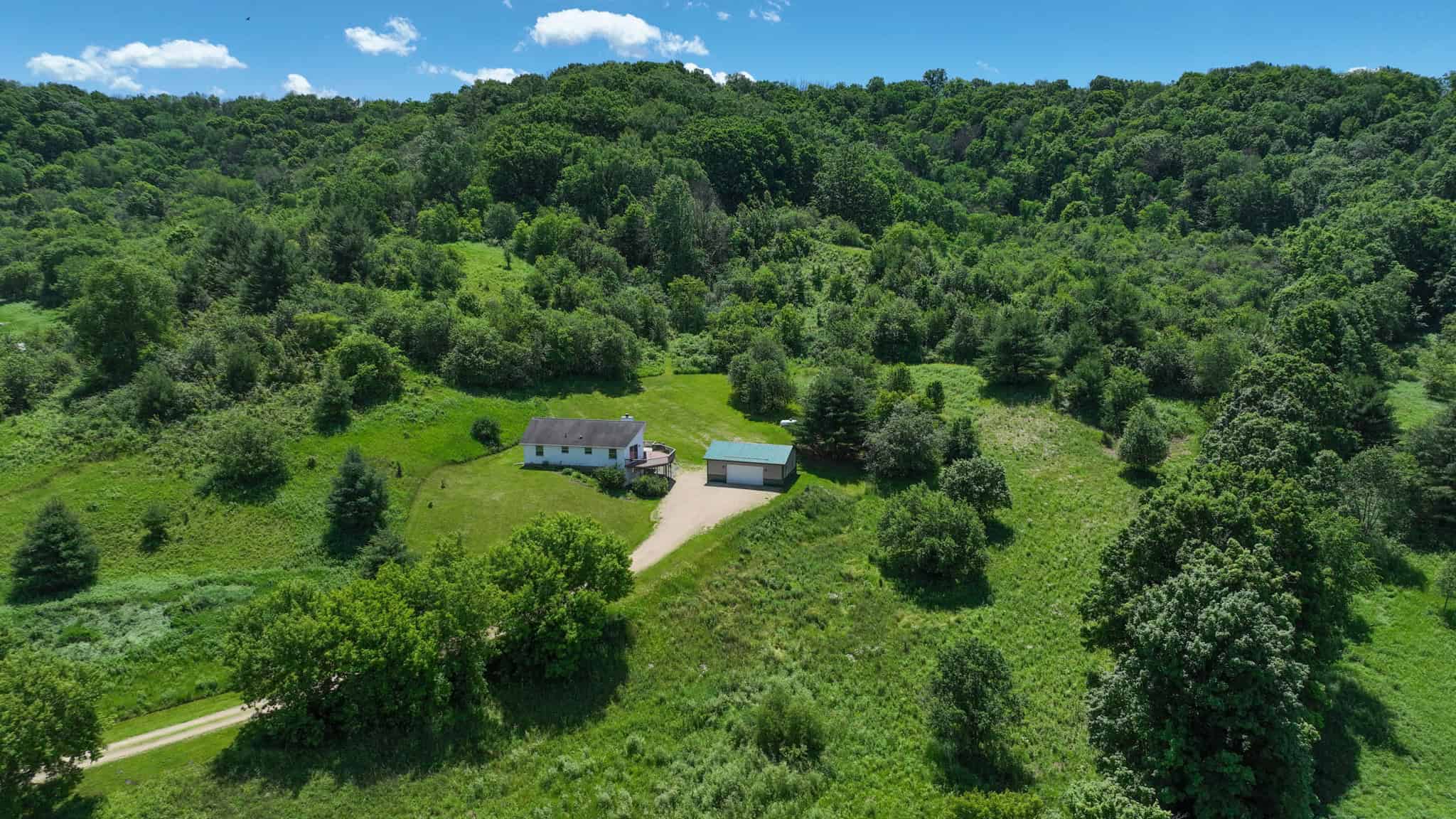 Scenic Country Home & Trophy Whitetail Retreat Near Wildcat Mountain State Park – 21.78 Acres in Vernon County, Wisconsin