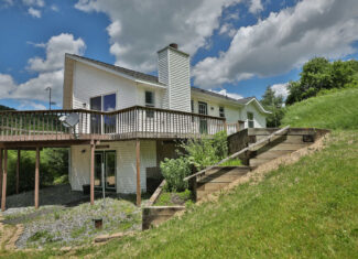 Scenic Country Home & Trophy Whitetail Retreat Near Wildcat Mountain State Park – 21.78 Acres in Vernon County, Wisconsin