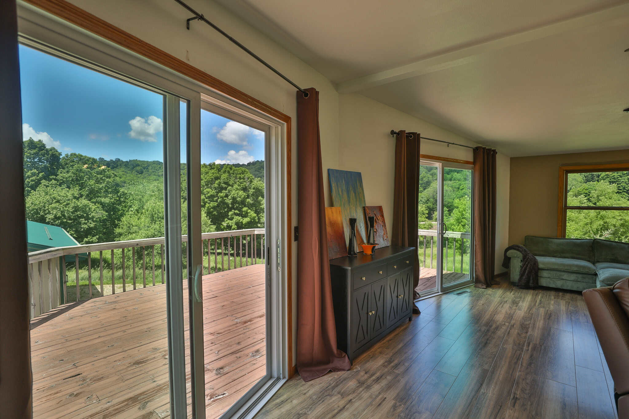 Scenic Country Home & Trophy Whitetail Retreat Near Wildcat Mountain State Park – 21.78 Acres in Vernon County, Wisconsin