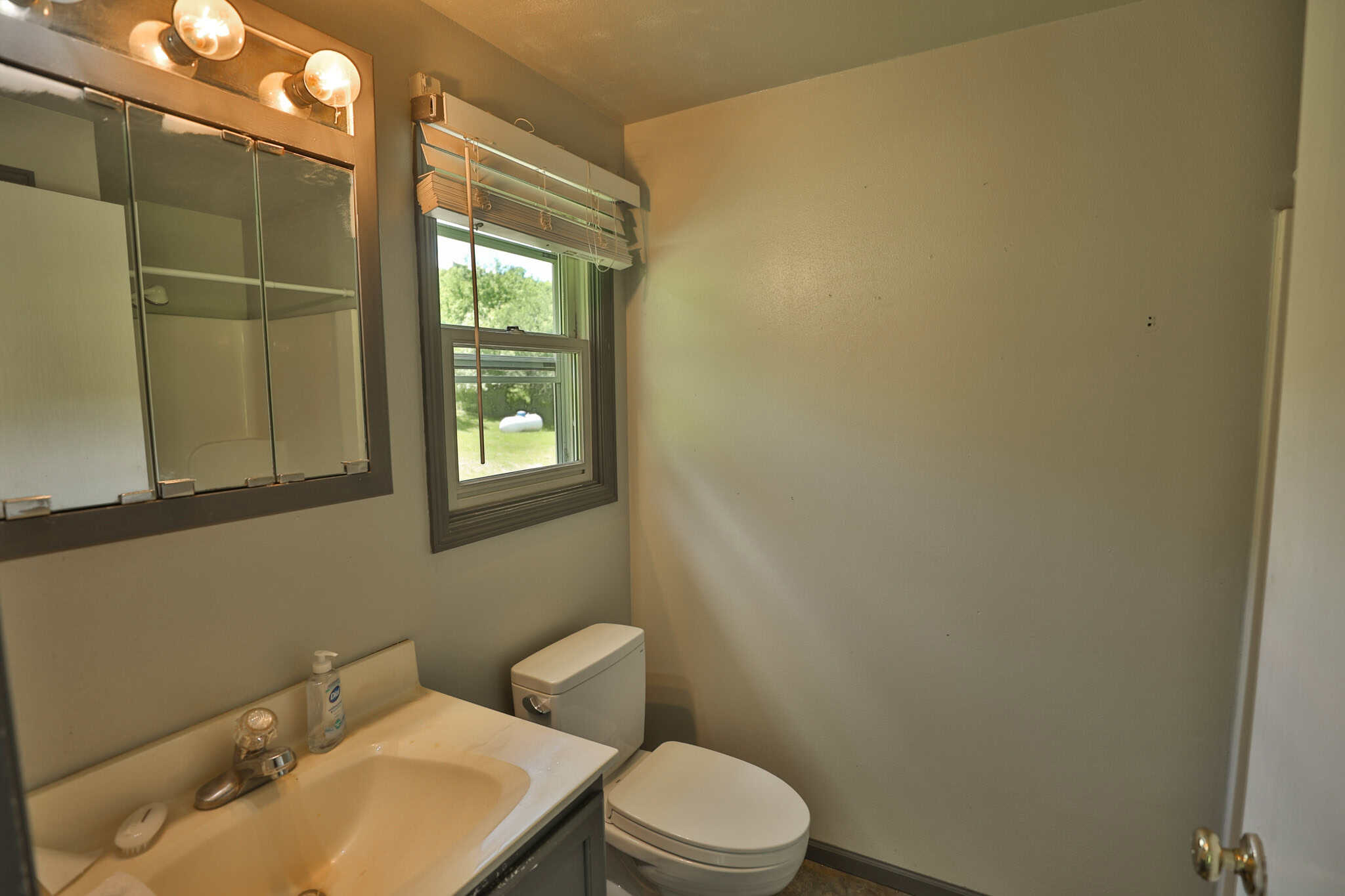 Scenic Country Home & Trophy Whitetail Retreat Near Wildcat Mountain State Park – 21.78 Acres in Vernon County, Wisconsin