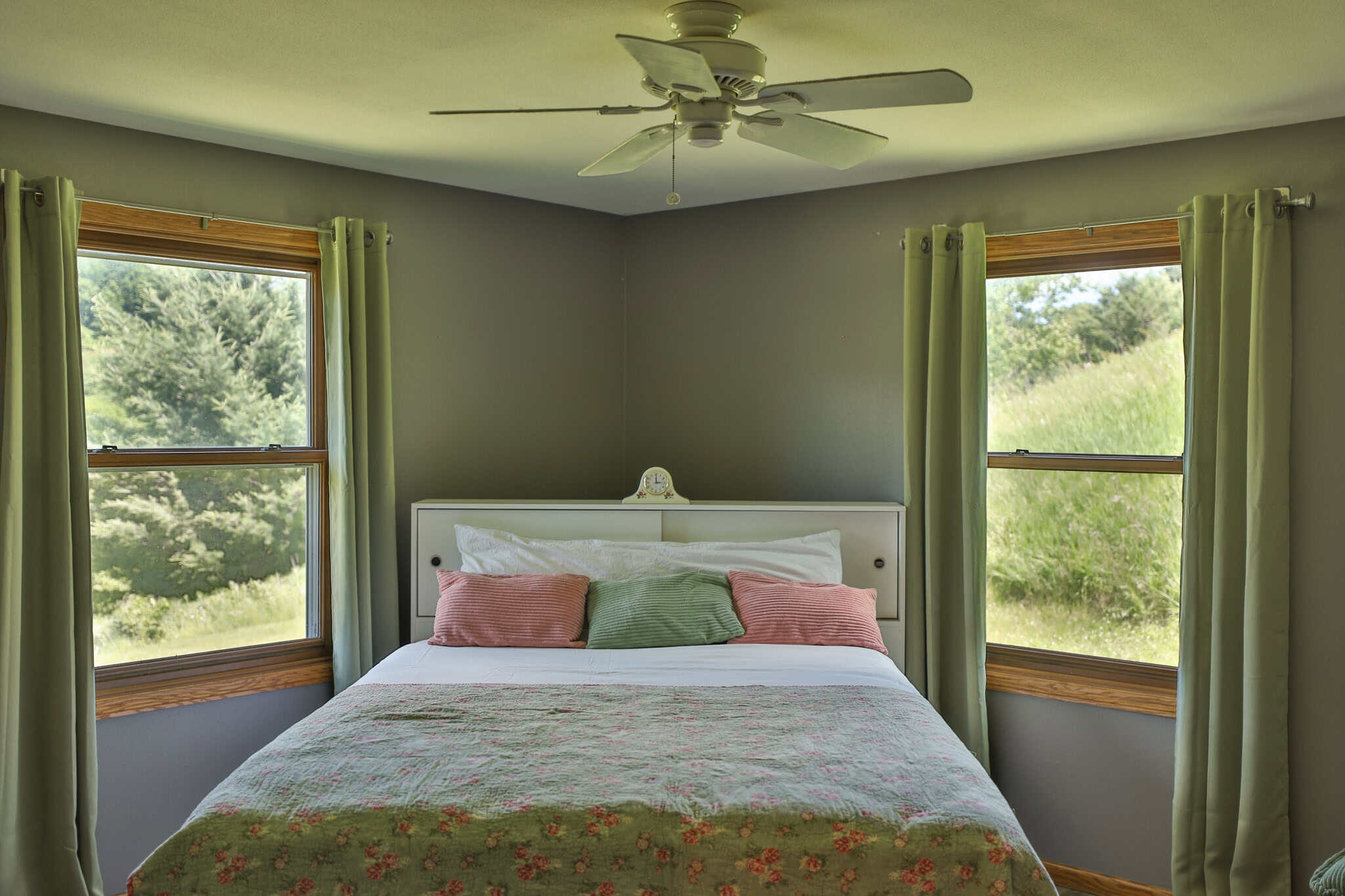 Scenic Country Home & Trophy Whitetail Retreat Near Wildcat Mountain State Park – 21.78 Acres in Vernon County, Wisconsin