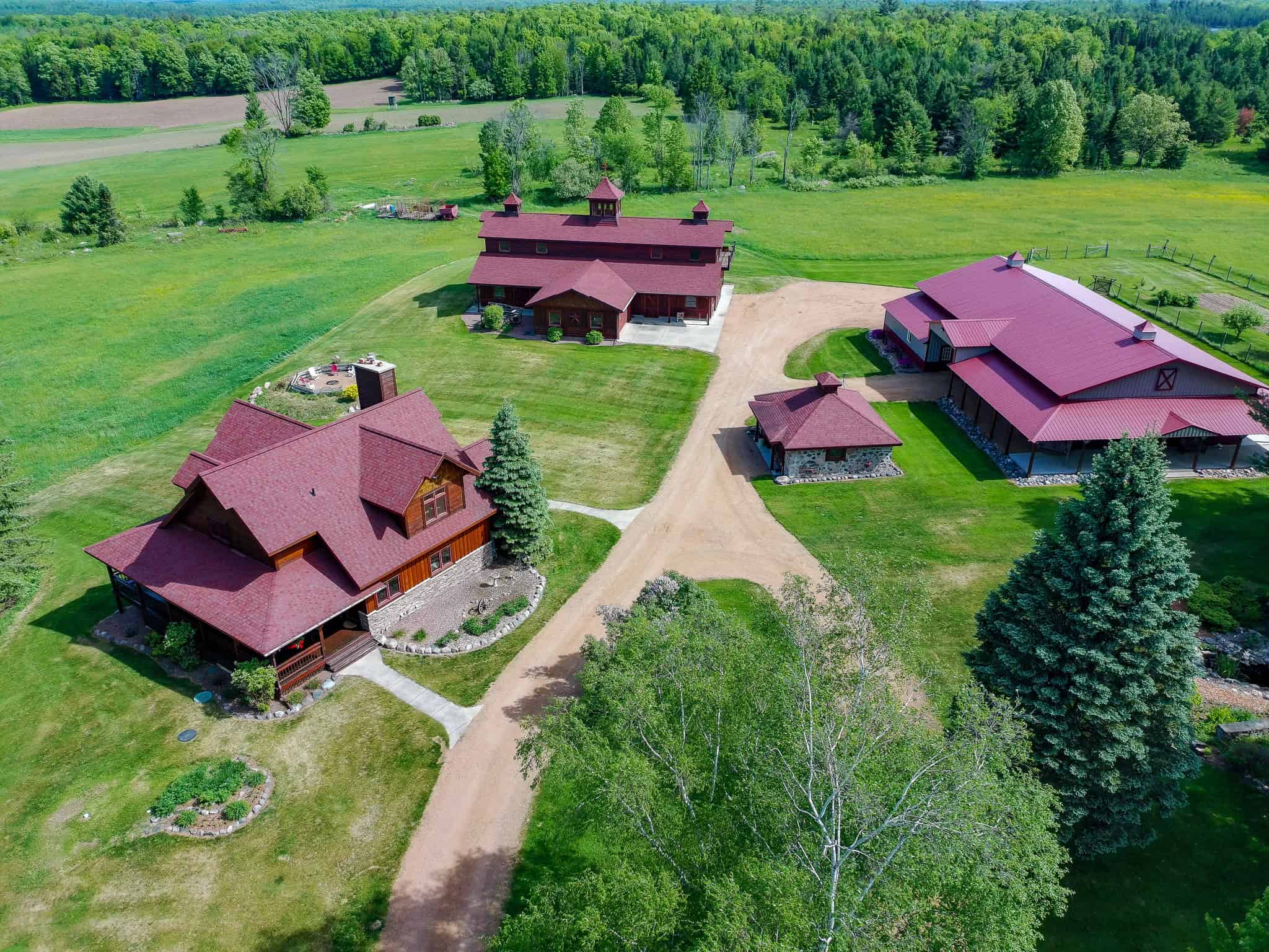 274 ± Acre Luxury Ranch & Hunting Estate | Butternut, WI