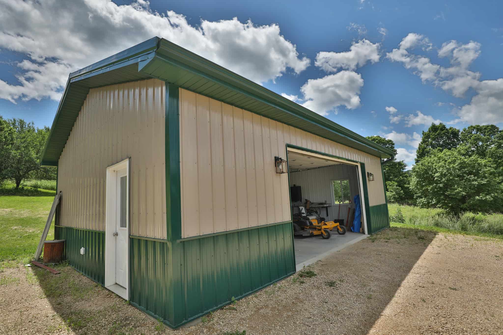 Scenic Country Home & Trophy Whitetail Retreat Near Wildcat Mountain State Park – 21.78 Acres in Vernon County, Wisconsin